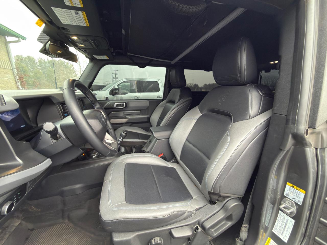 Ford Bronco Black Diamond 2-Door 2023