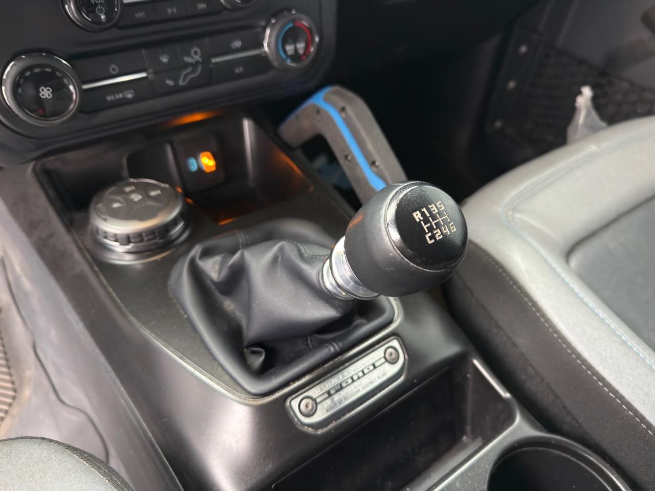 Ford Bronco Black Diamond 2-Door 2023