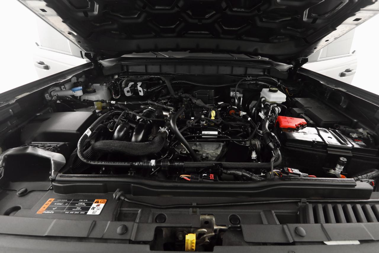 Ford Bronco Black Diamond 2-Door 2023