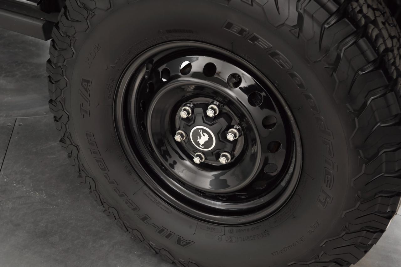 Ford Bronco Black Diamond 2-Door 2023