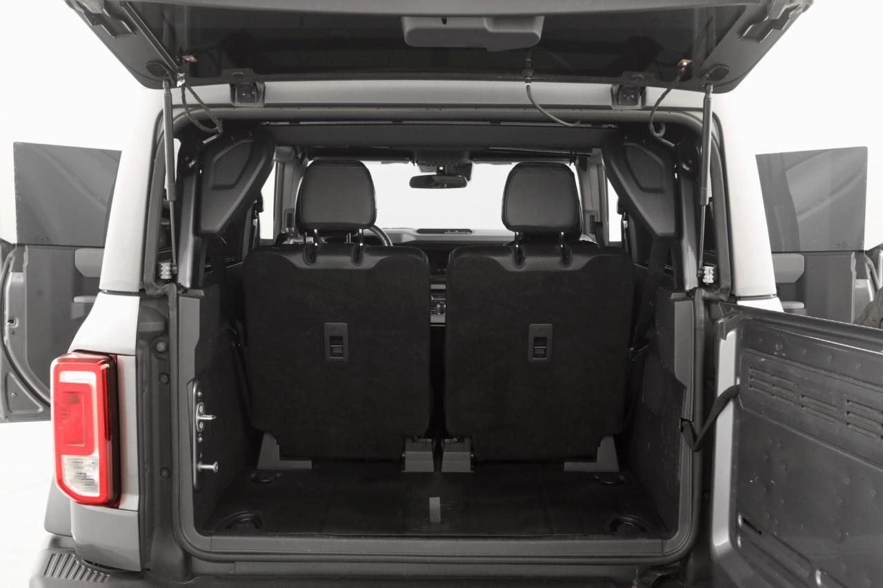 Ford Bronco Black Diamond 2-Door 2023