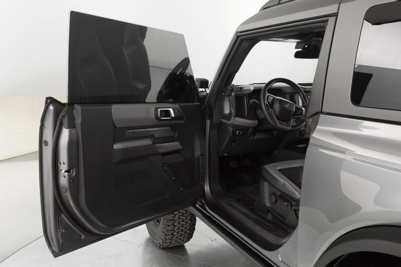 Ford Bronco Black Diamond 2-Door 2023