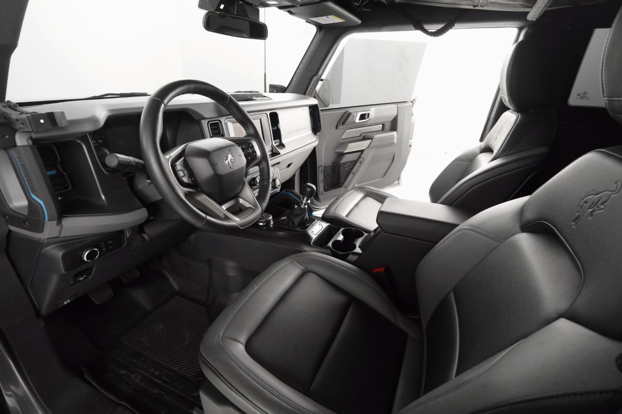 Ford Bronco Black Diamond 2-Door 2023