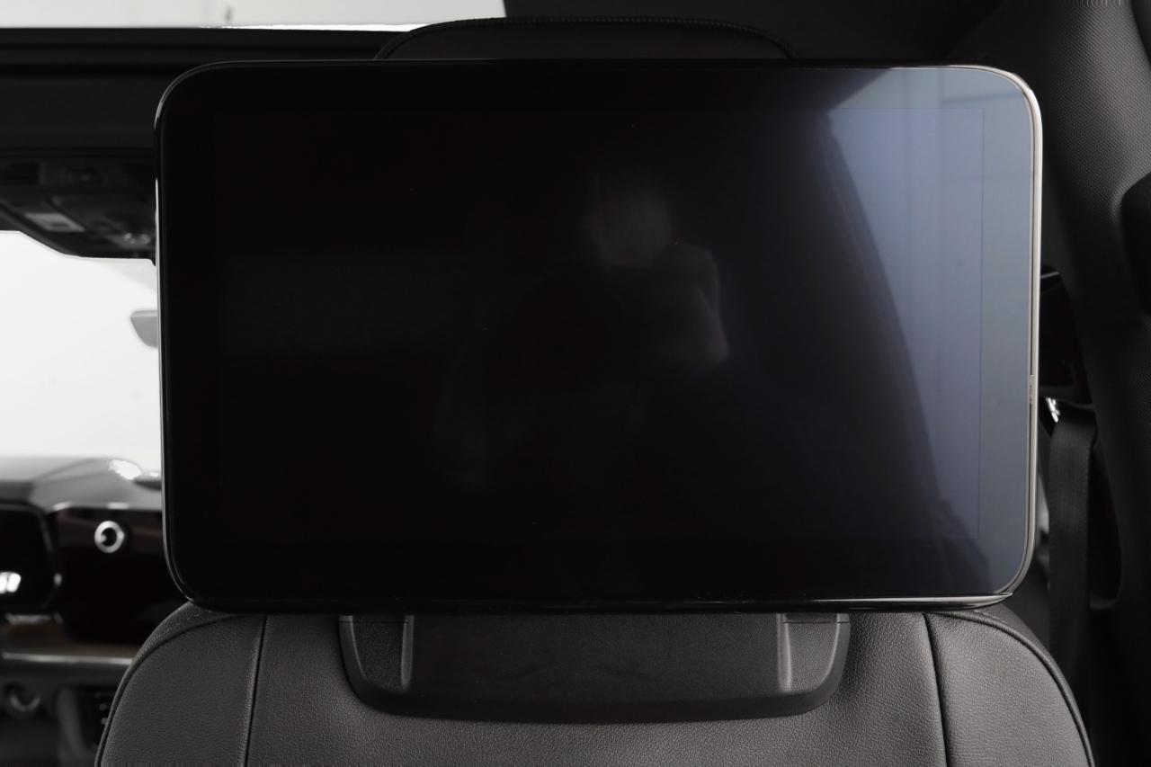 Chevrolet Suburban High Country 4WD 2025