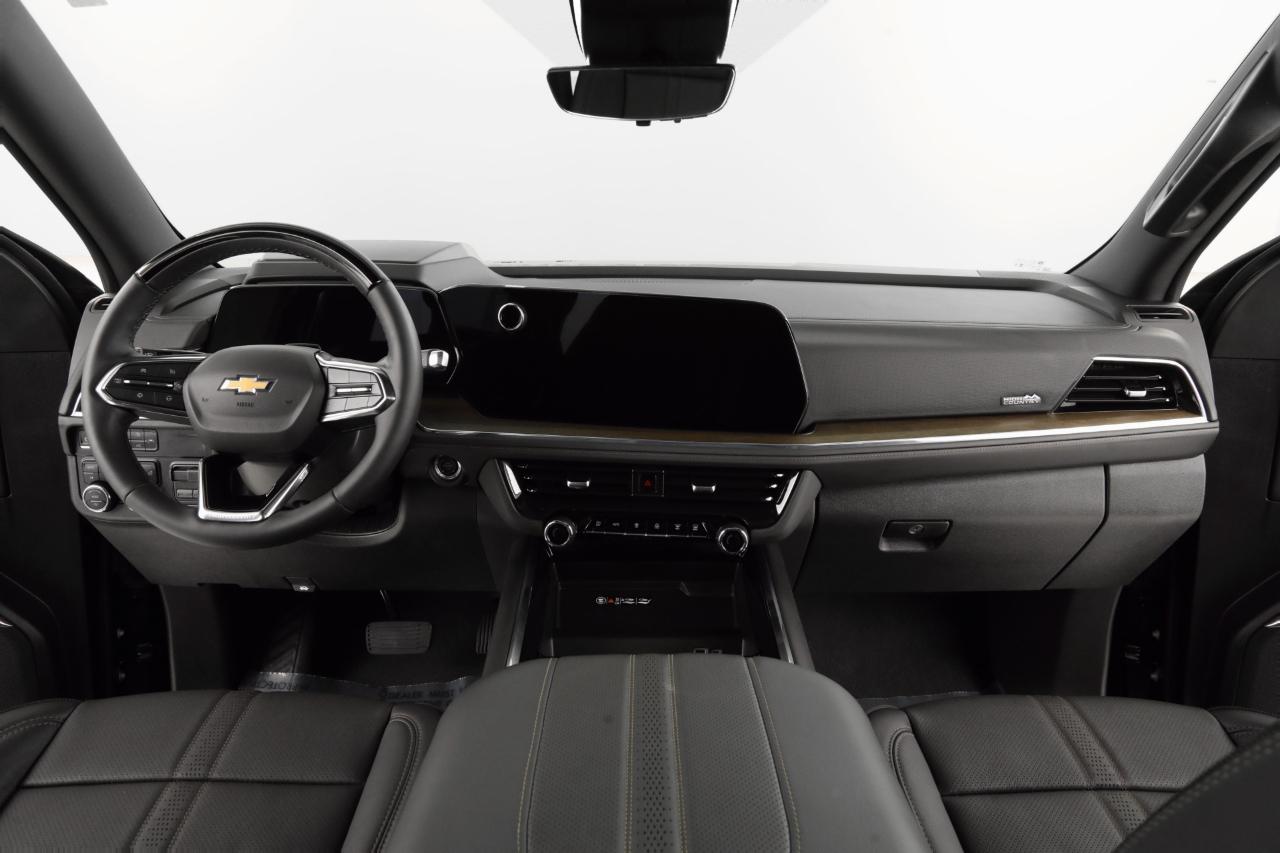 Chevrolet Suburban High Country 4WD 2025