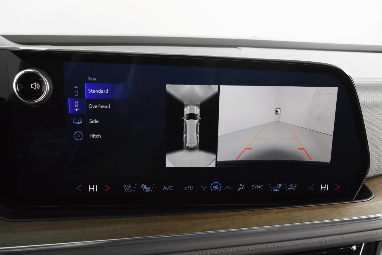 Chevrolet Suburban High Country 4WD 2025