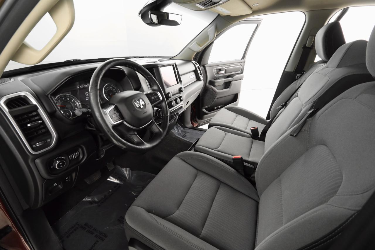 RAM 1500 Big Horn Quad Cab 4WD 2019