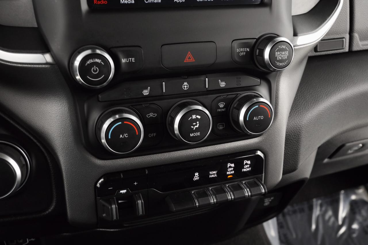 RAM 1500 Big Horn Quad Cab 4WD 2019