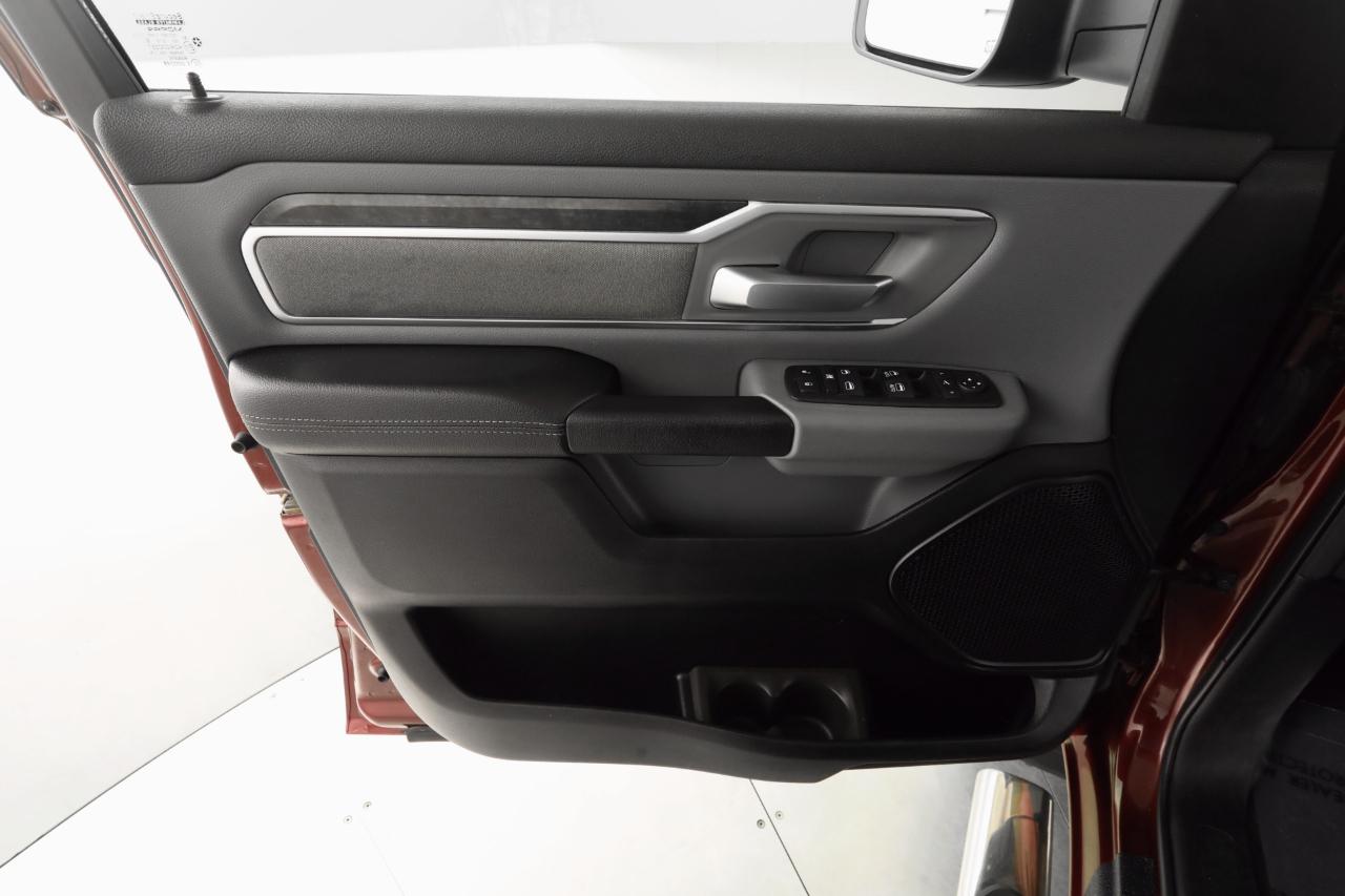 RAM 1500 Big Horn Quad Cab 4WD 2019