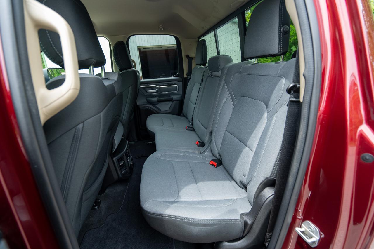 RAM 1500 Big Horn Quad Cab 4WD 2019