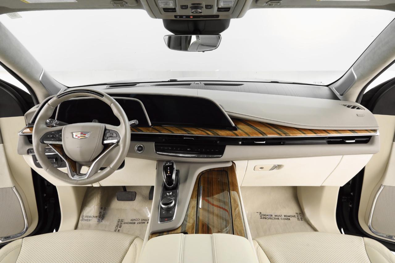 Cadillac Escalade ESV Sport Platinum 4WD 2023