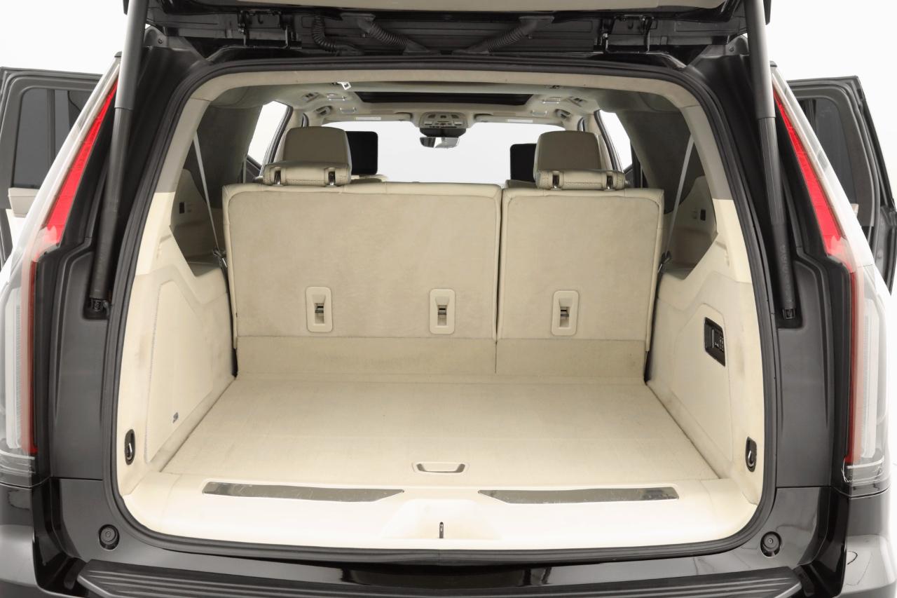 Cadillac Escalade ESV Sport Platinum 4WD 2023