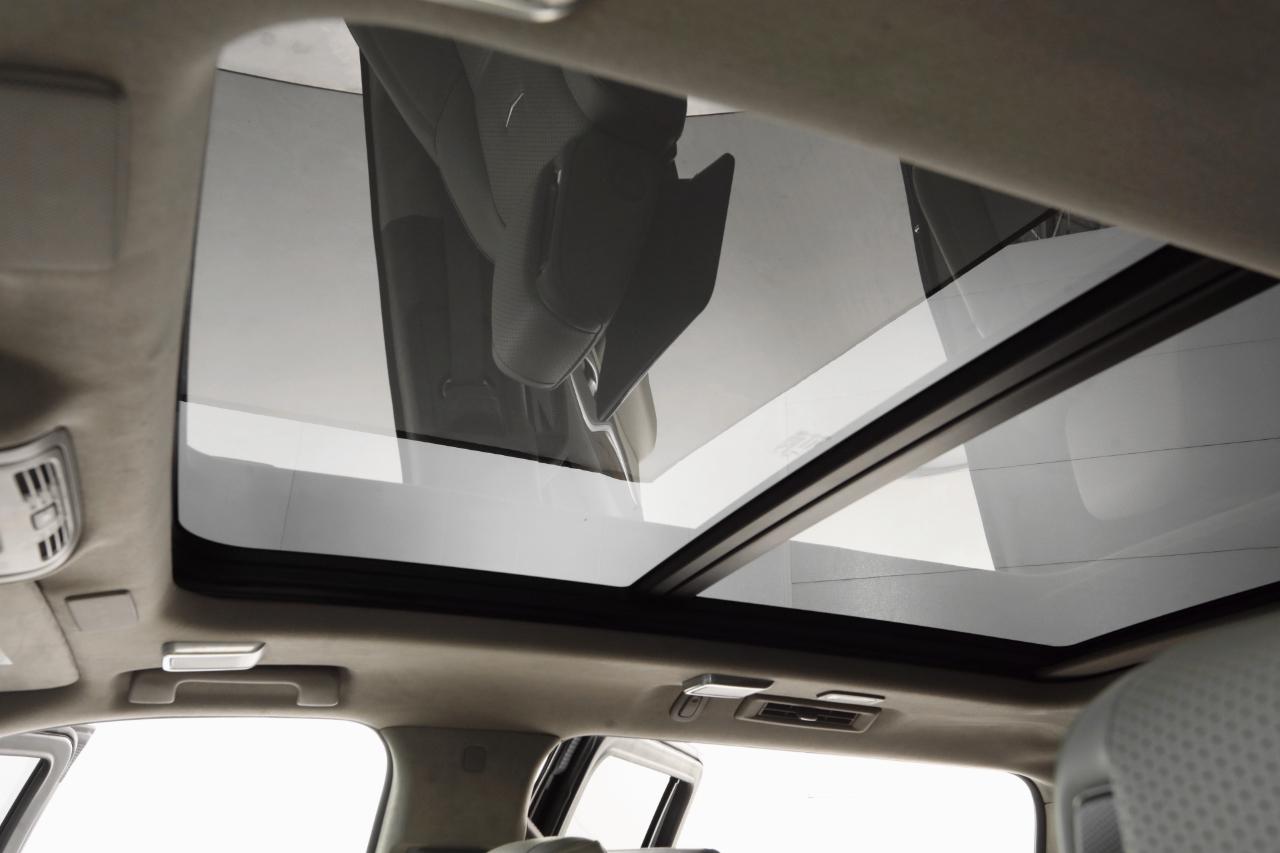 Cadillac Escalade ESV Sport Platinum 4WD 2023