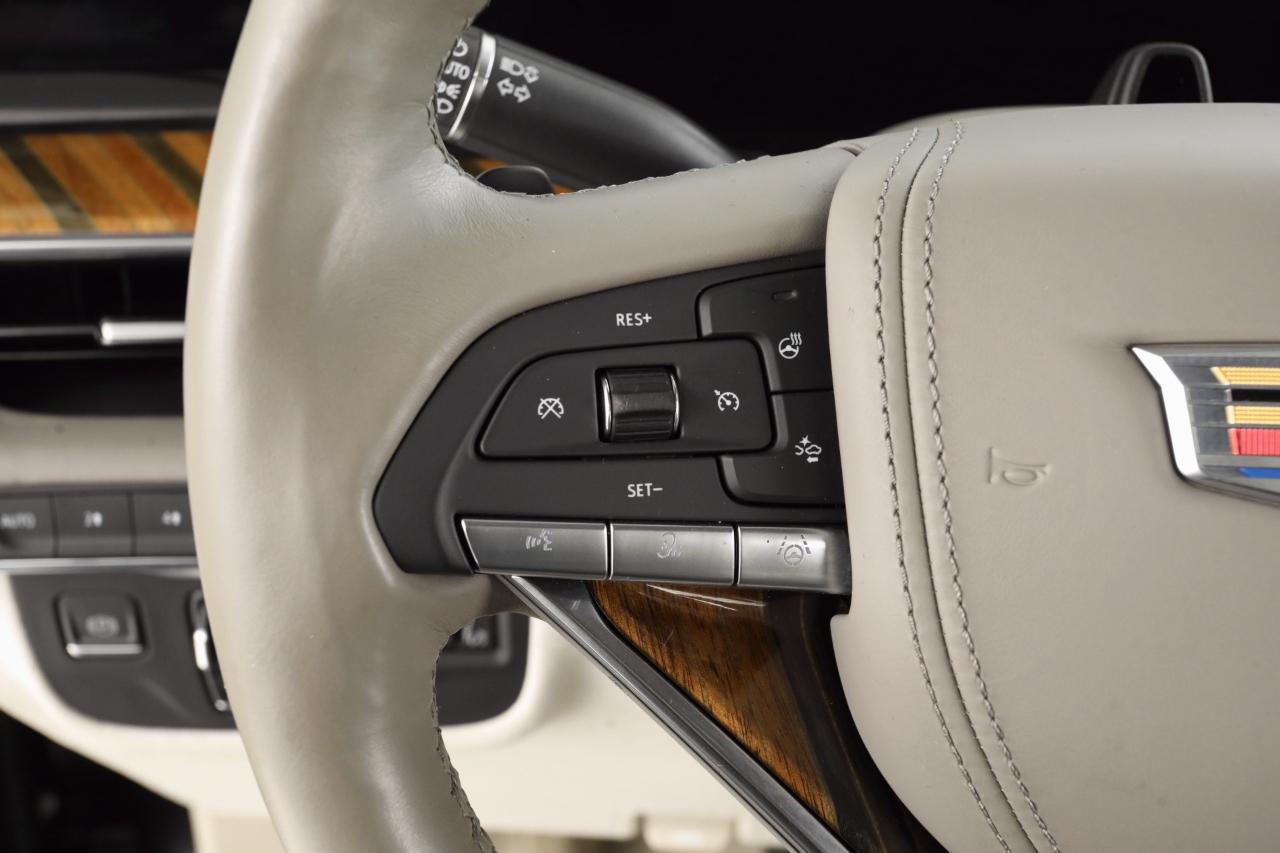 Cadillac Escalade ESV Sport Platinum 4WD 2023