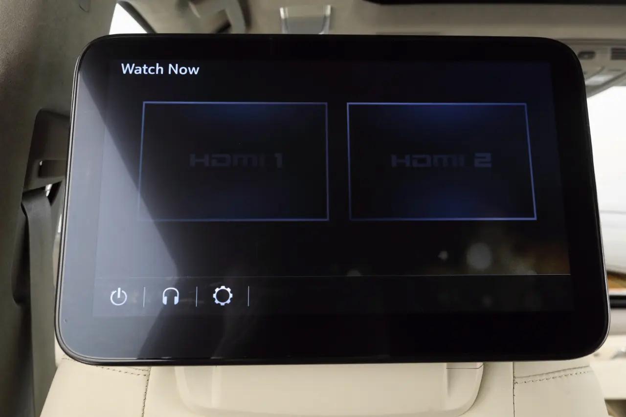 Cadillac Escalade ESV Sport Platinum 4WD 2023