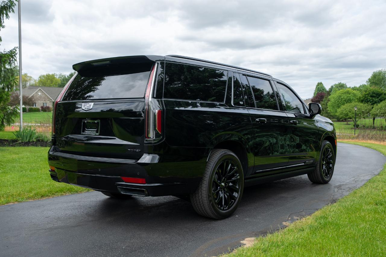 Cadillac Escalade ESV Sport Platinum 4WD 2023