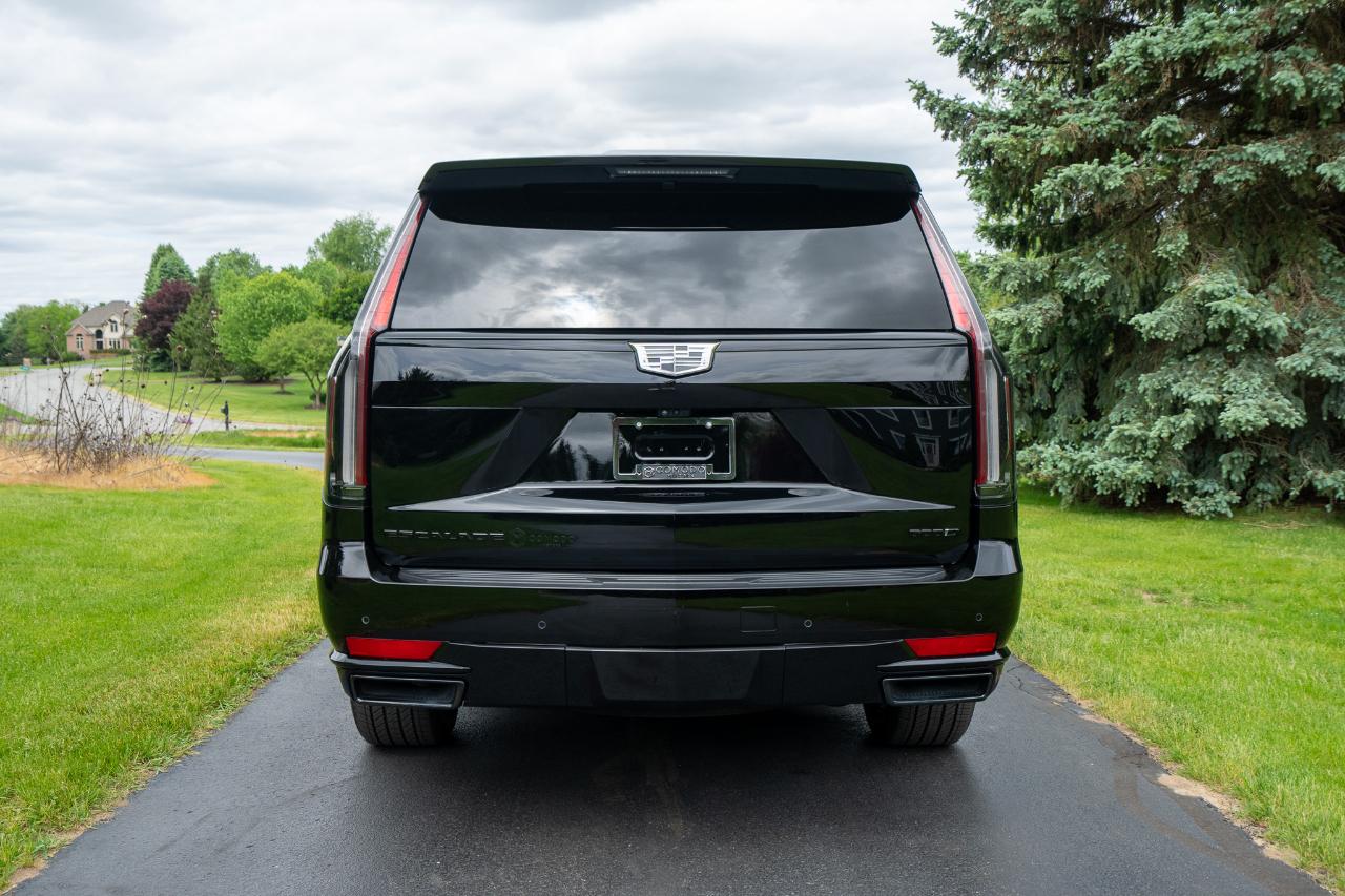 Cadillac Escalade ESV Sport Platinum 4WD 2023