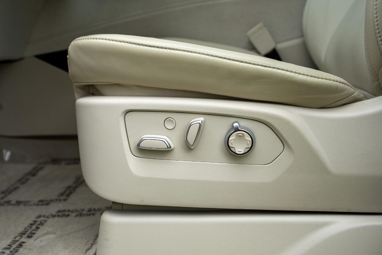 Cadillac Escalade ESV Sport Platinum 4WD 2023