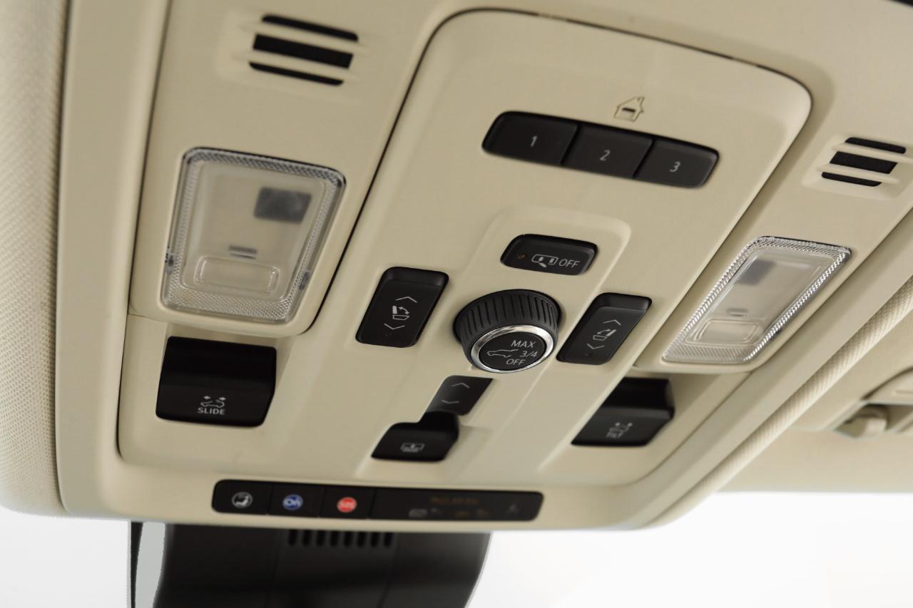 GMC Yukon XL Denali 4WD 2023