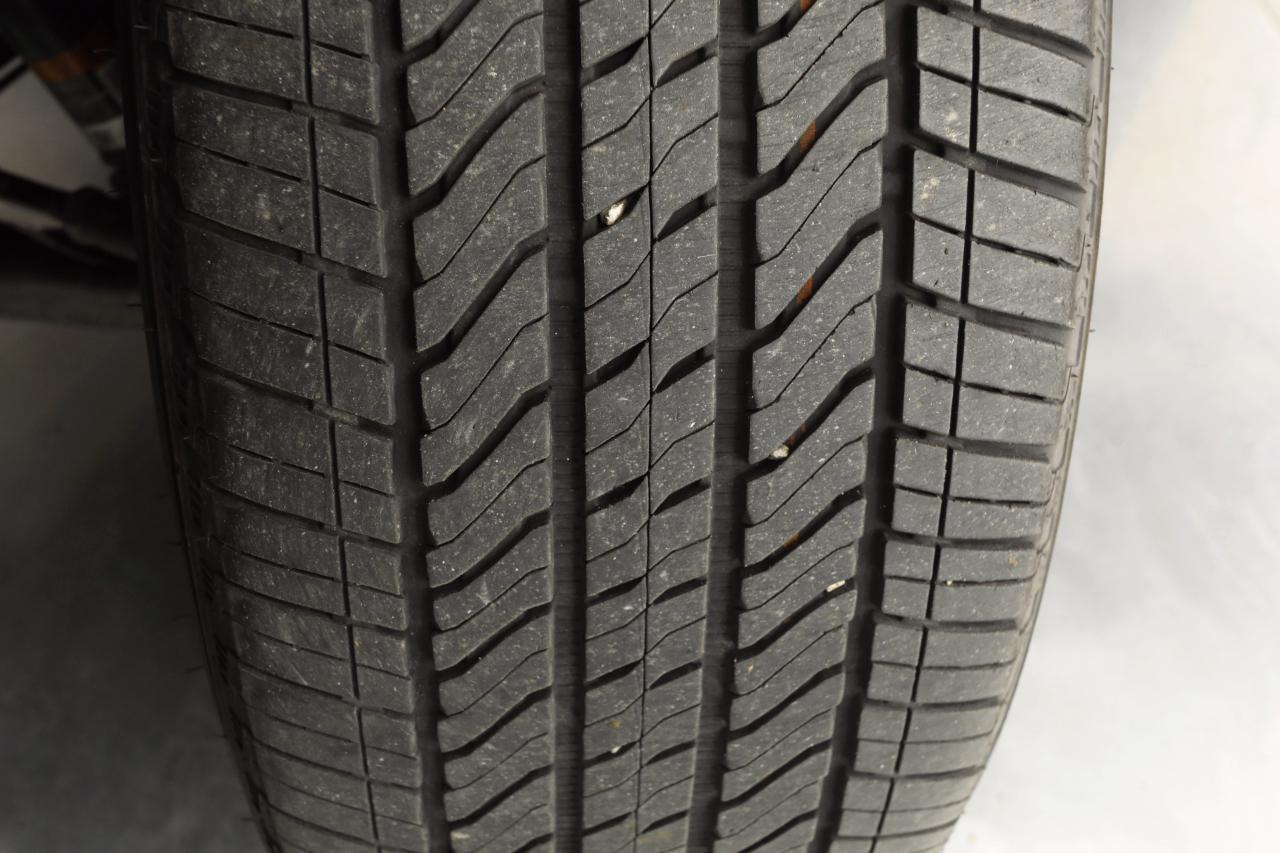 GMC Yukon XL Denali 4WD 2023