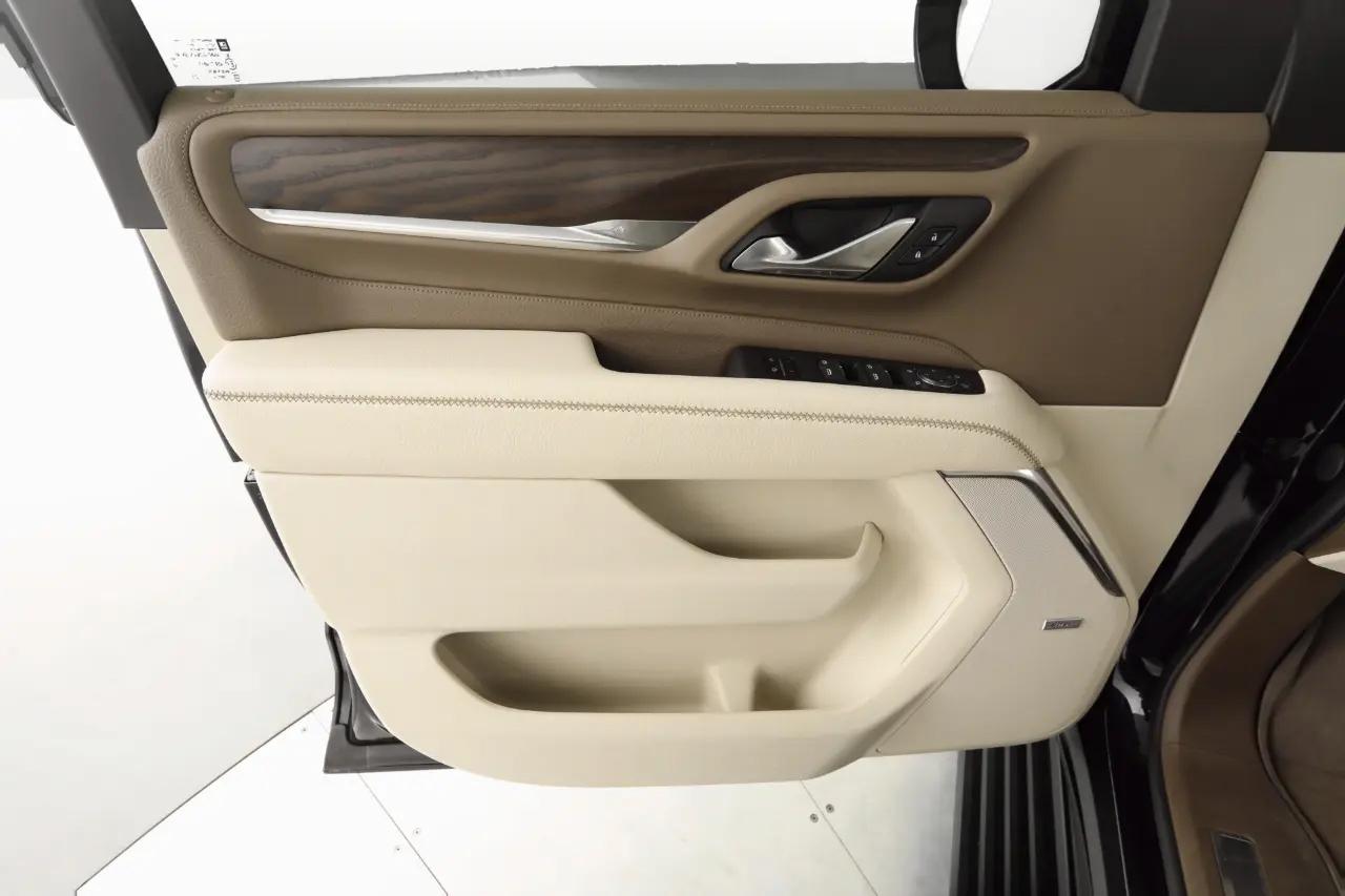 GMC Yukon XL Denali 4WD 2023