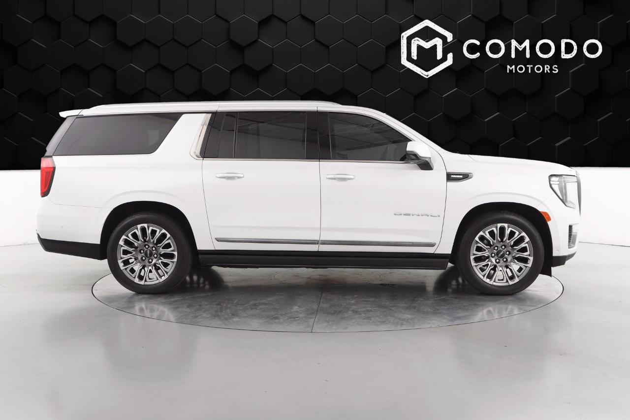GMC Yukon XL Denali Ultimate 4WD 2023