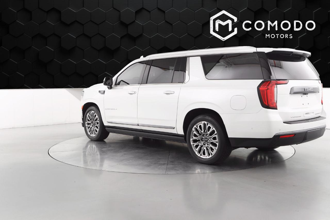 GMC Yukon XL Denali Ultimate 4WD 2023