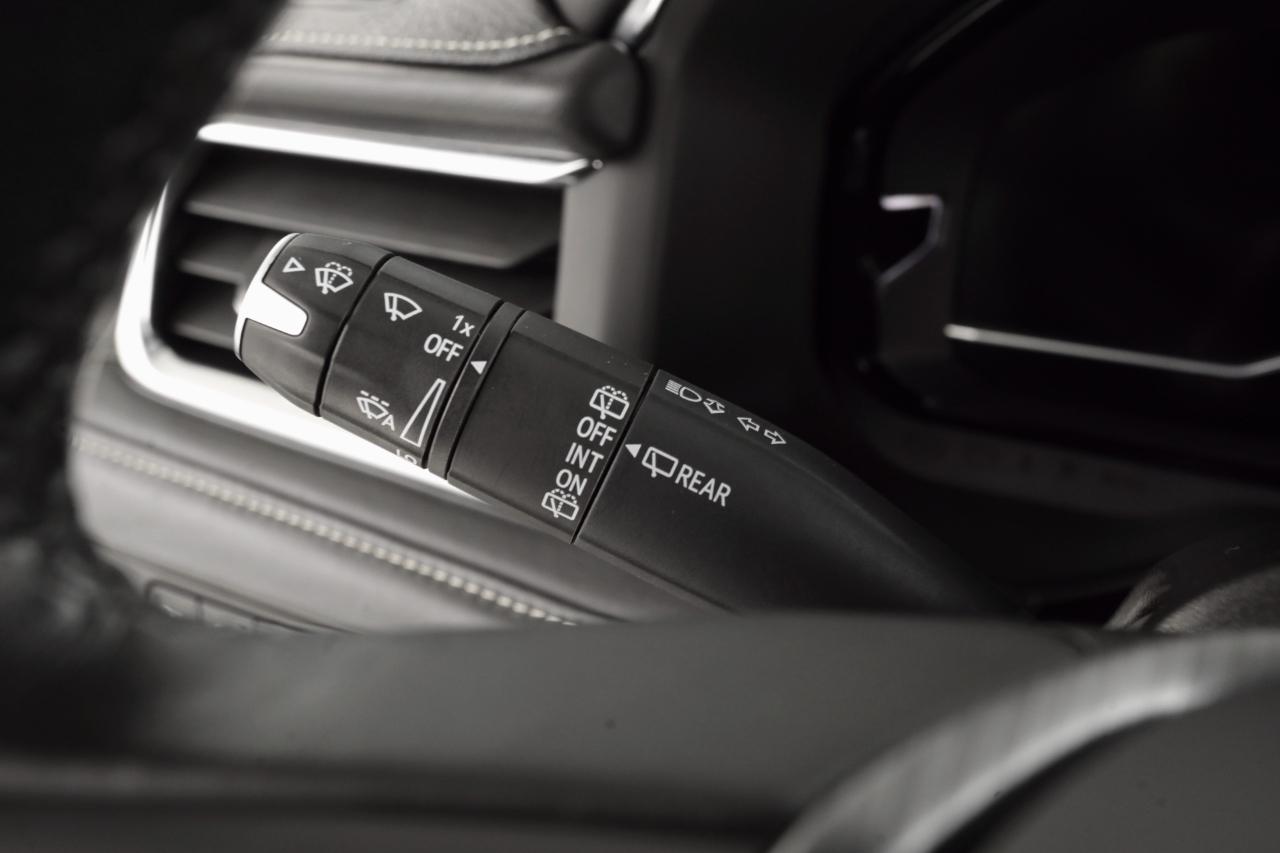 GMC Yukon XL Denali Ultimate 4WD 2023