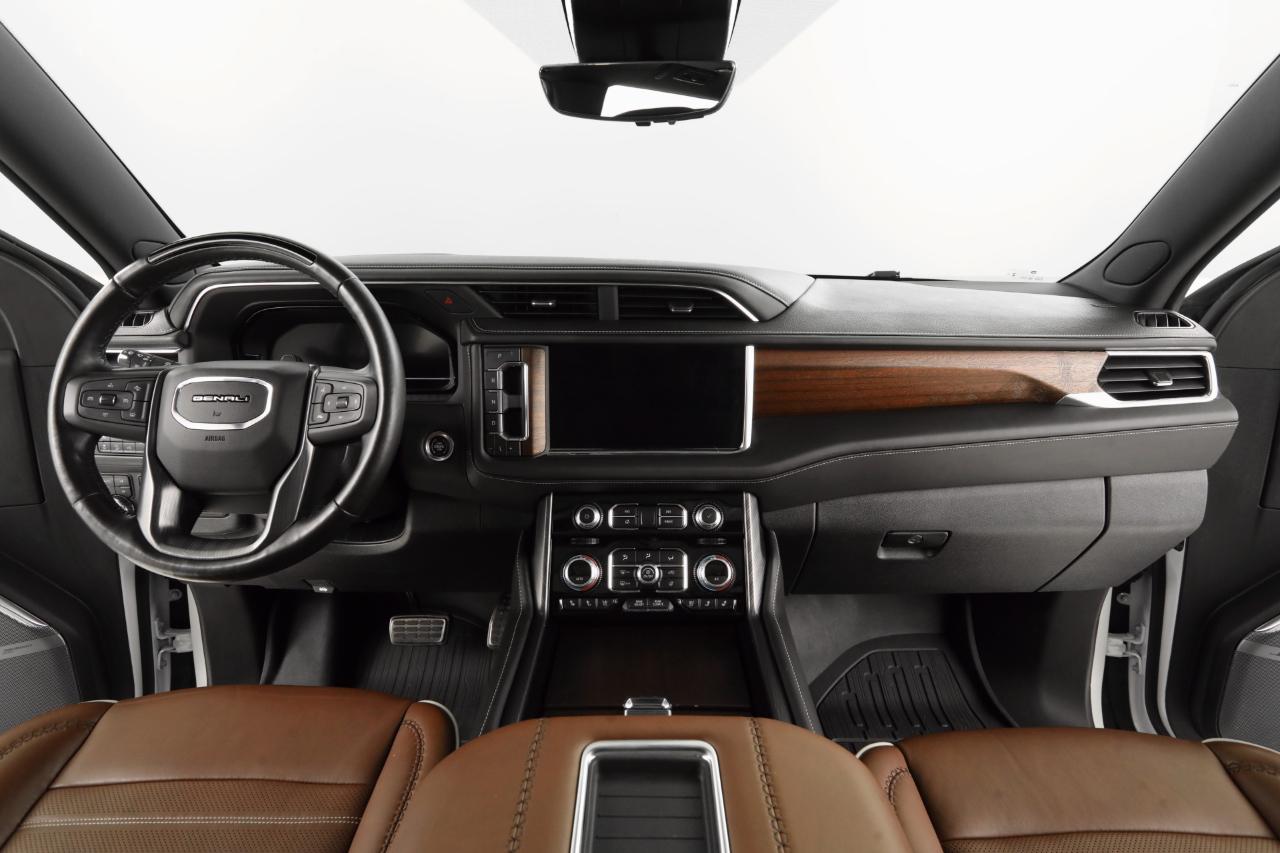 GMC Yukon XL Denali Ultimate 4WD 2023