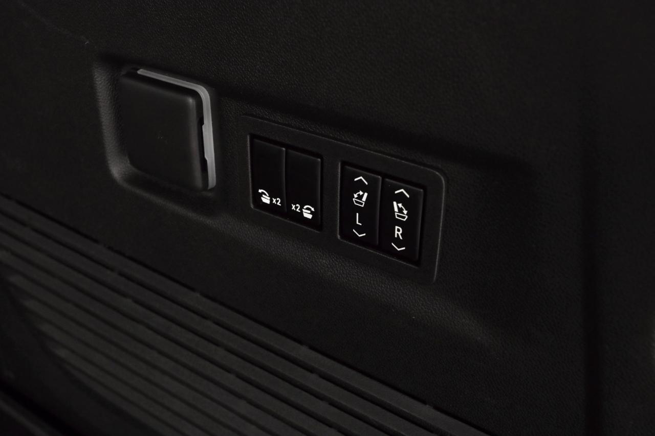 GMC Yukon XL Denali Ultimate 4WD 2023