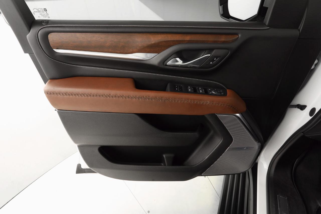 GMC Yukon XL Denali Ultimate 4WD 2023