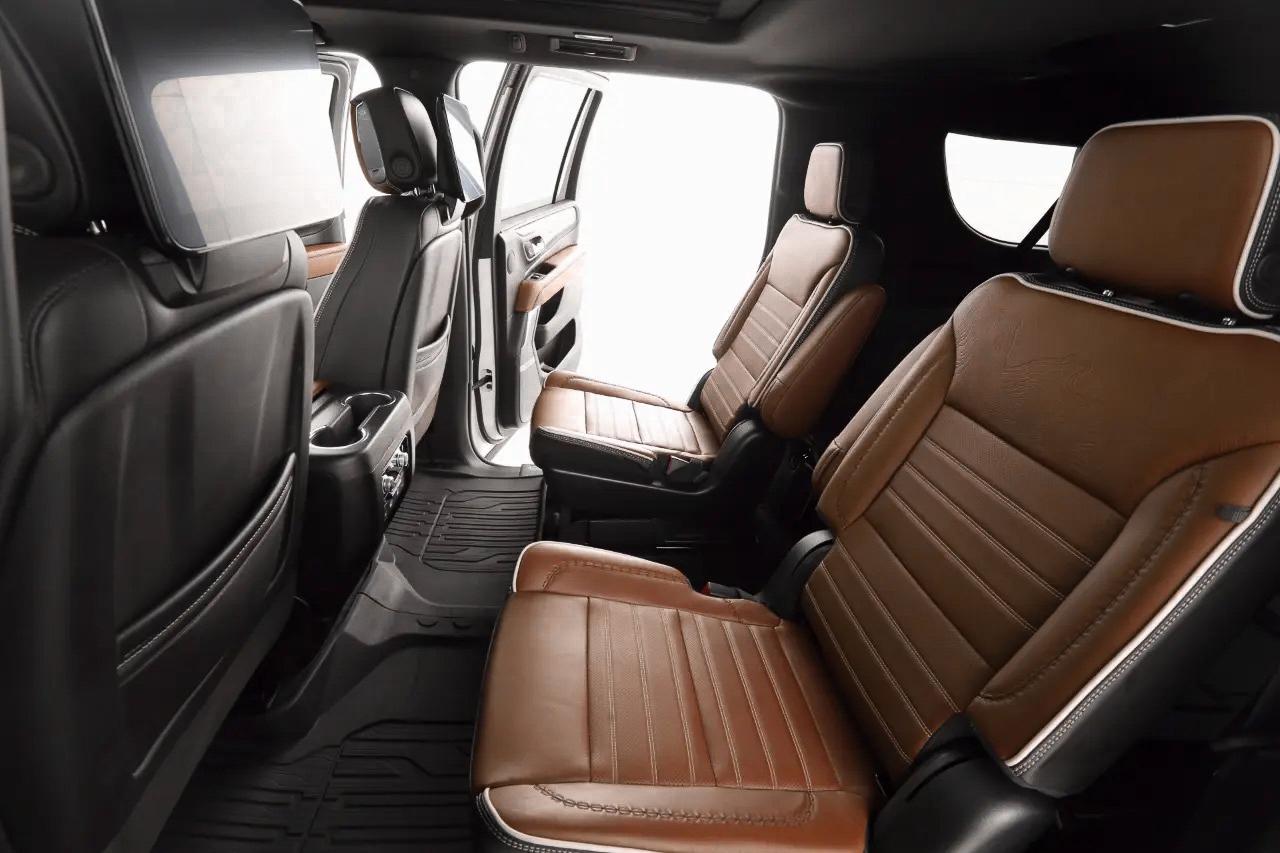 GMC Yukon XL Denali Ultimate 4WD 2023