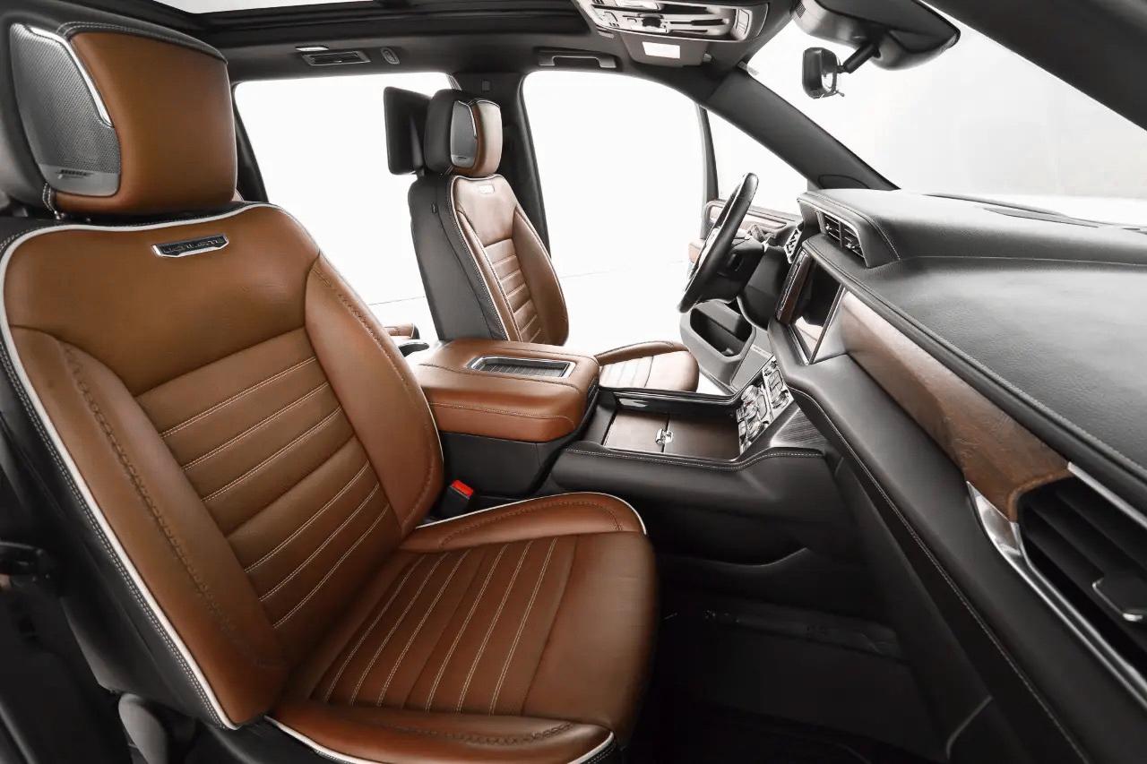 GMC Yukon XL Denali Ultimate 4WD 2023