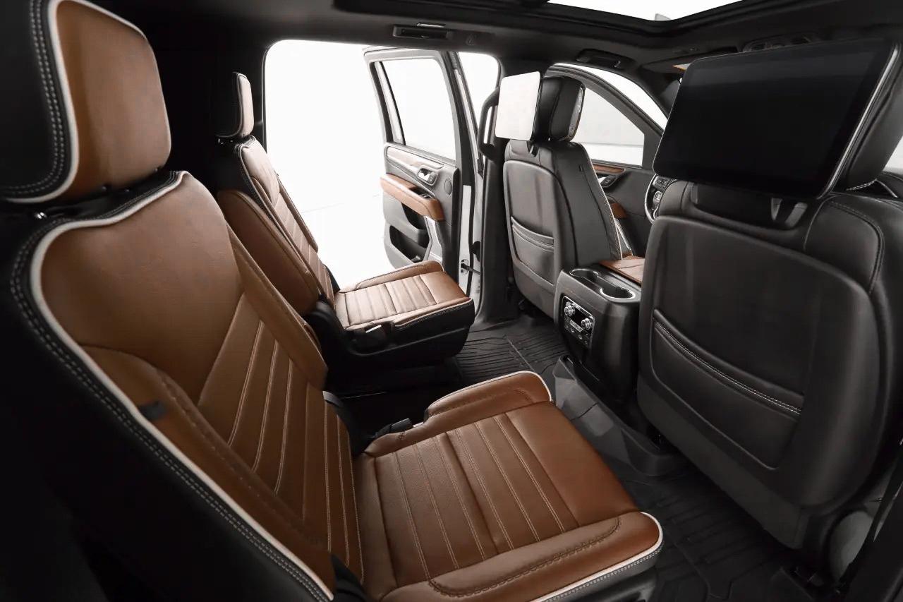 GMC Yukon XL Denali Ultimate 4WD 2023