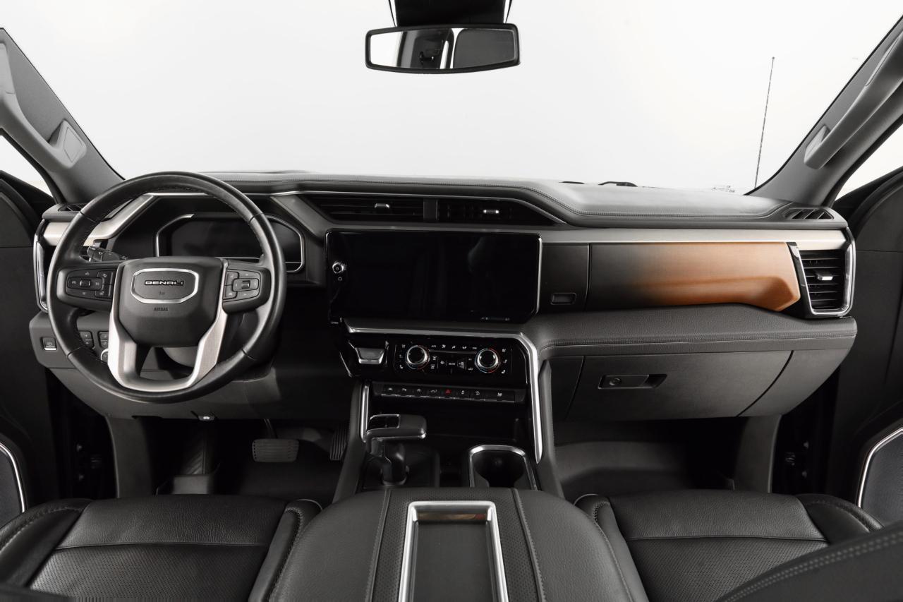 GMC Sierra 1500 Denali Crew Cab 4WD 2022