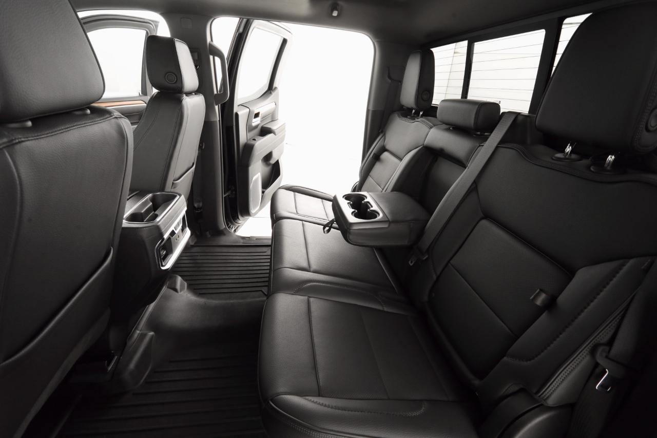 GMC Sierra 1500 Denali Crew Cab 4WD 2022