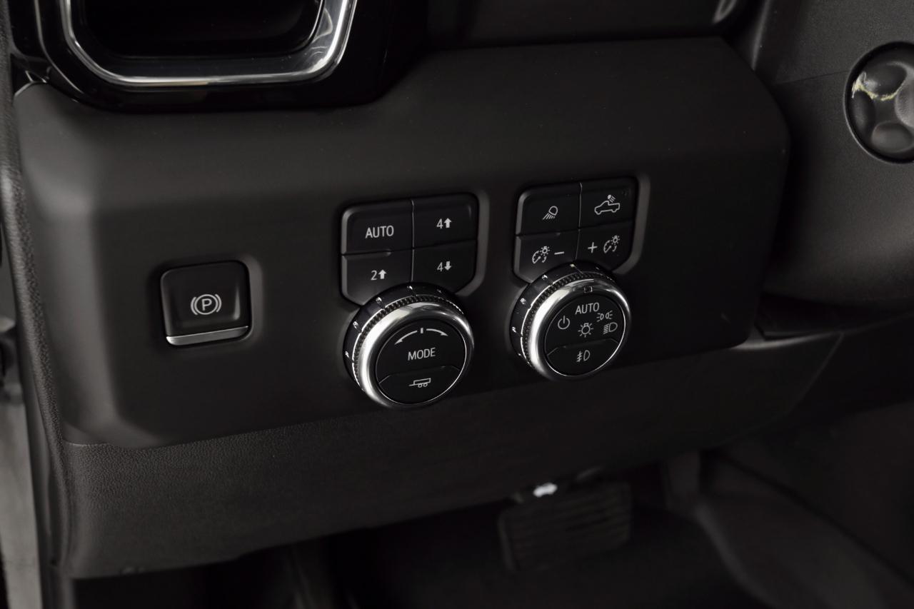 GMC Sierra 1500 Denali Crew Cab 4WD 2022