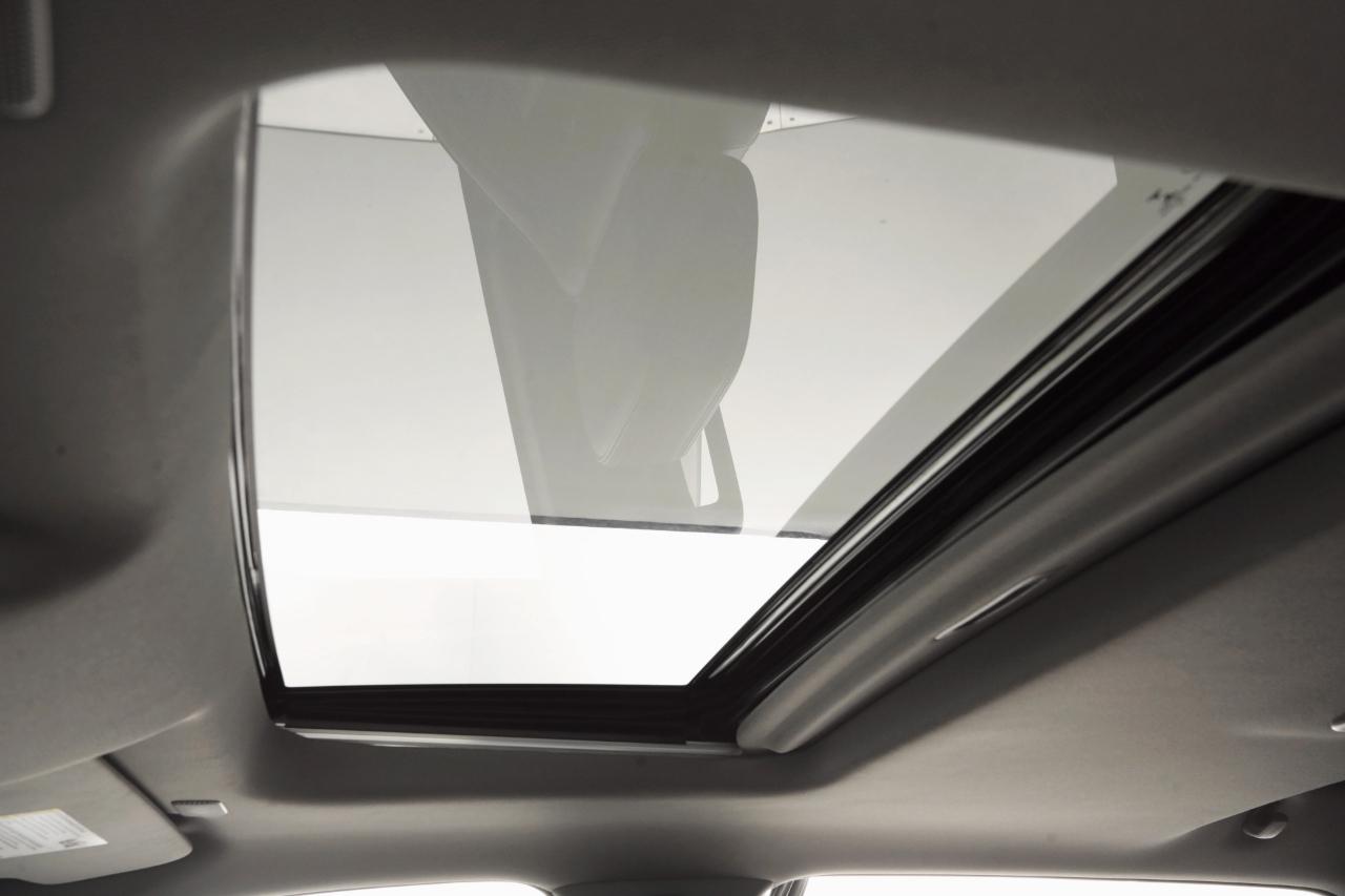 GMC Sierra 1500 Denali Crew Cab 4WD 2022