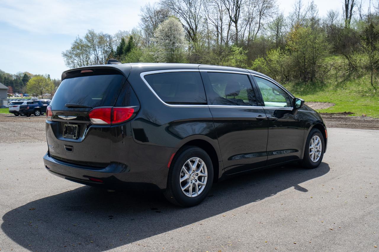 Chrysler Voyager LX 2023