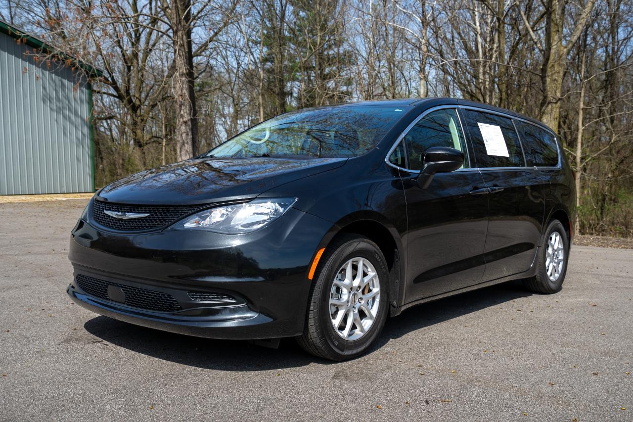 Chrysler Voyager LX 2023