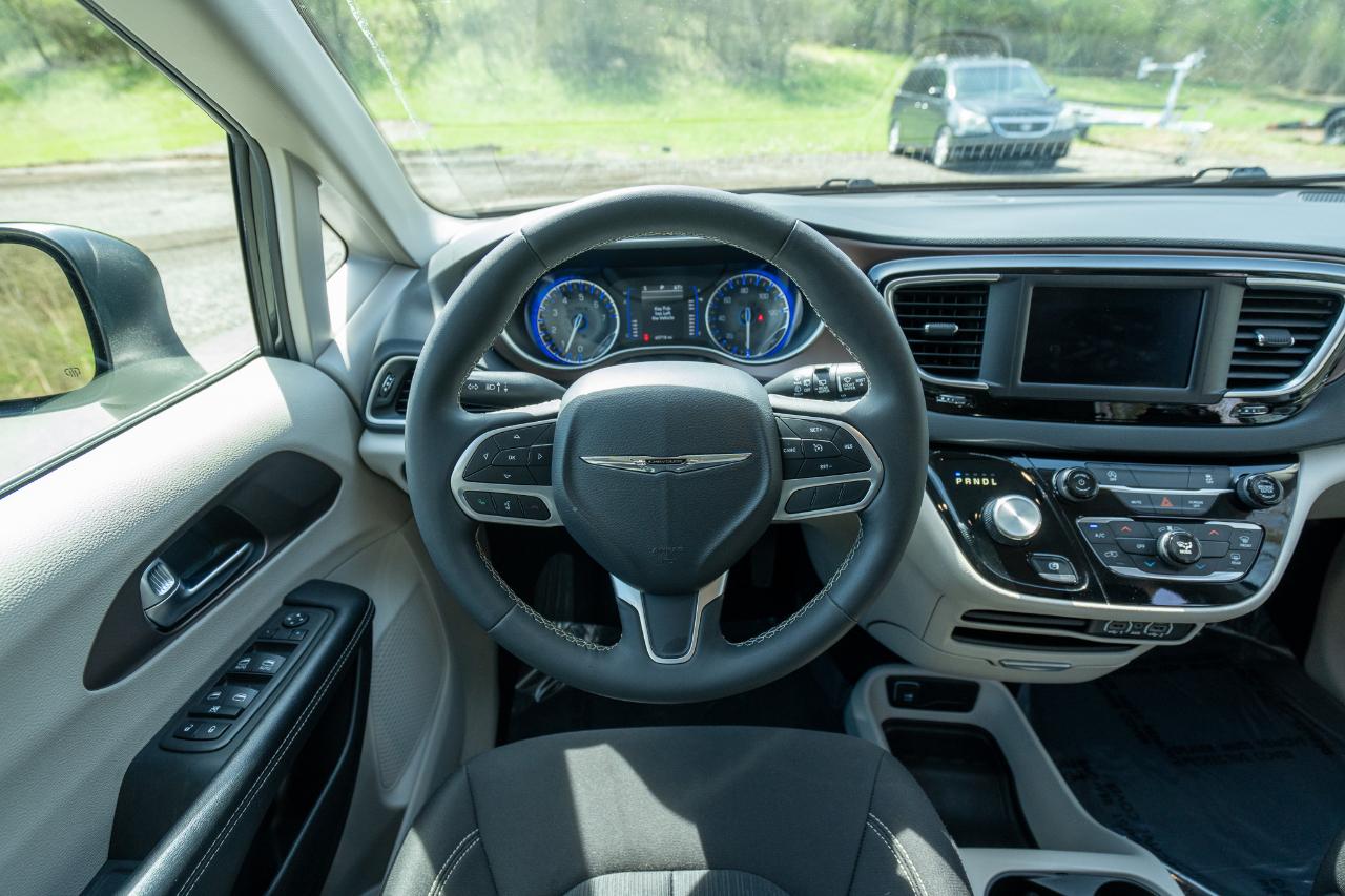 Chrysler Voyager LX 2023