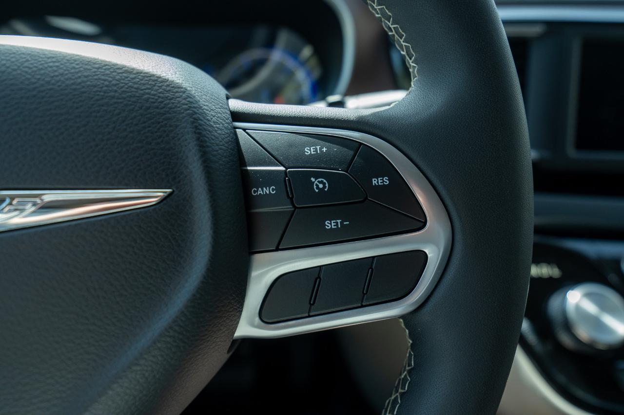 Chrysler Voyager LX 2023