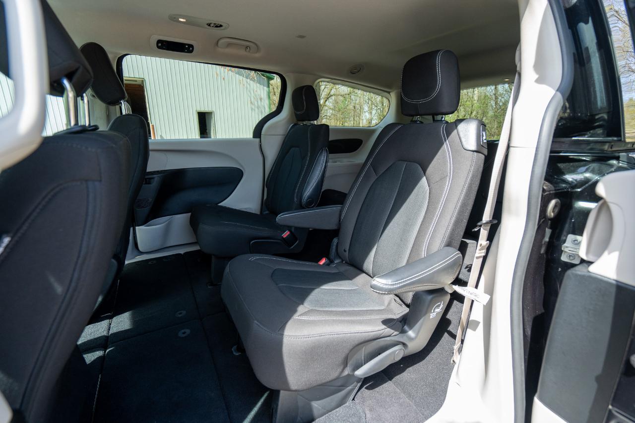 Chrysler Voyager LX 2023