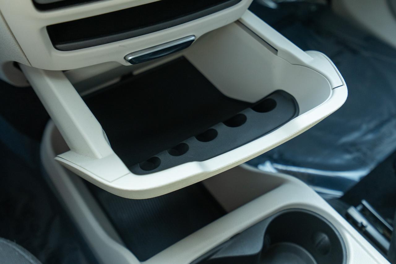 Chrysler Voyager LX 2023