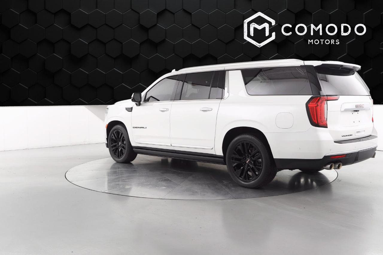 GMC Yukon XL Denali 4WD 2023
