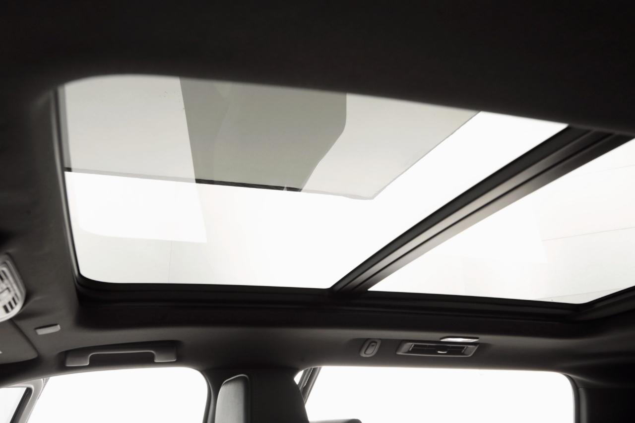 GMC Yukon XL Denali 4WD 2023