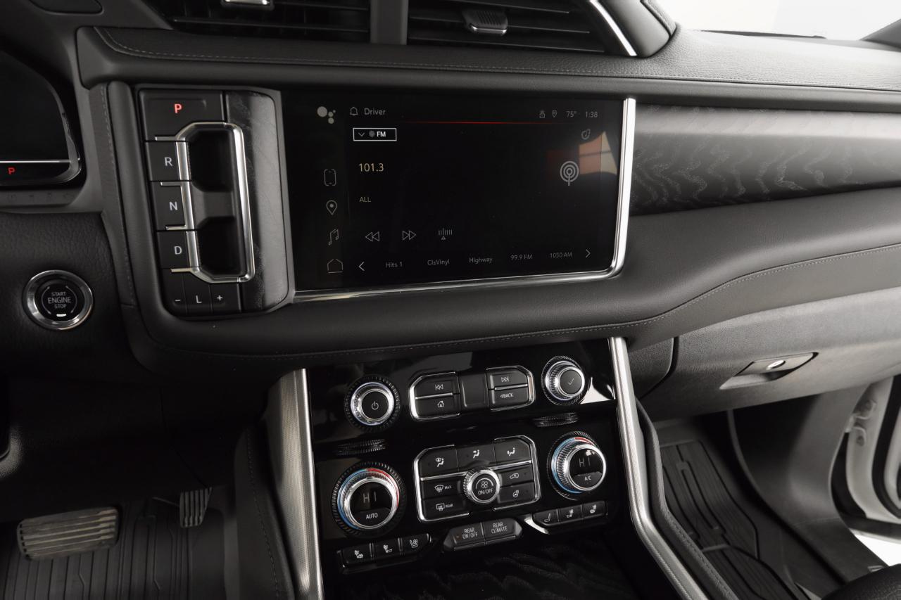 GMC Yukon XL Denali 4WD 2023