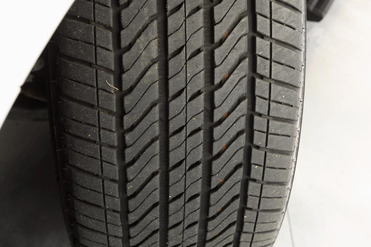 GMC Yukon XL Denali 4WD 2023