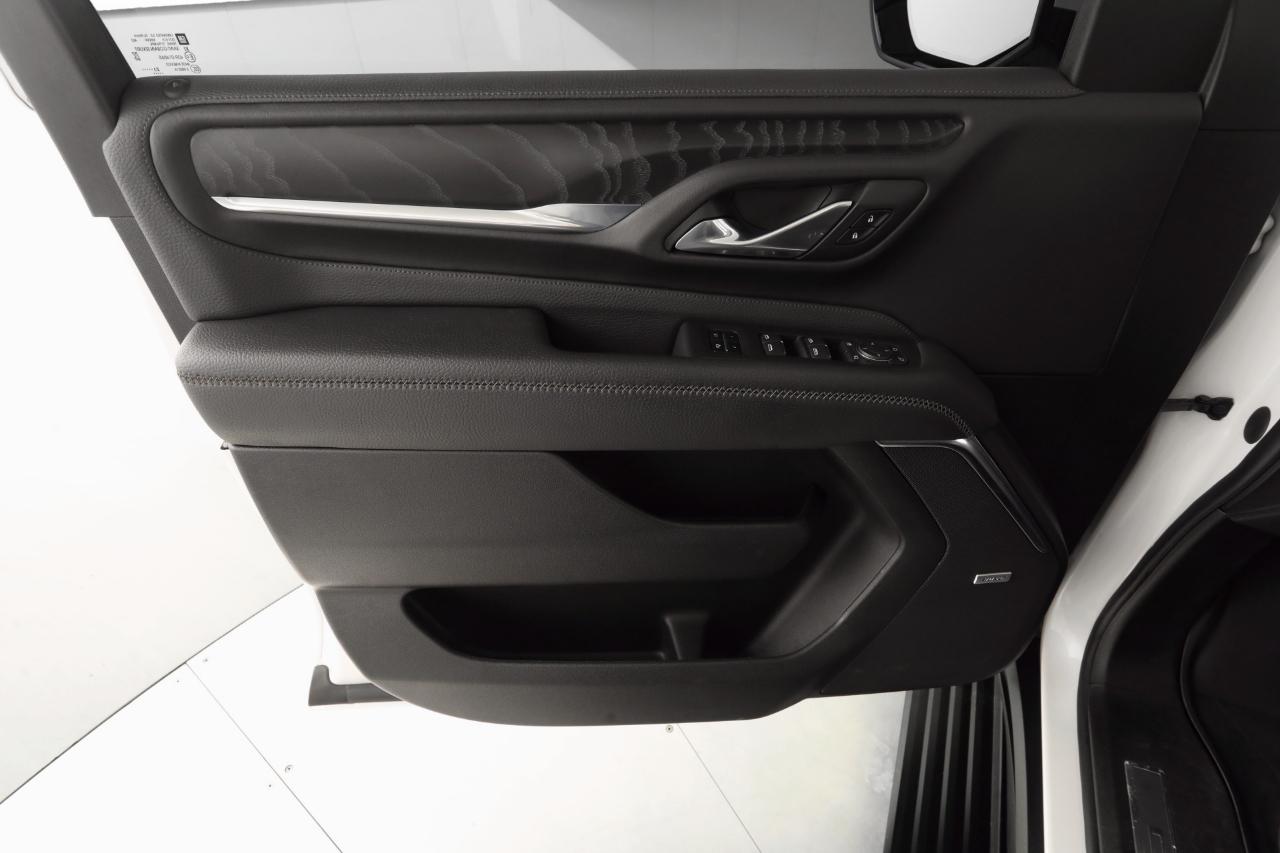 GMC Yukon XL Denali 4WD 2023