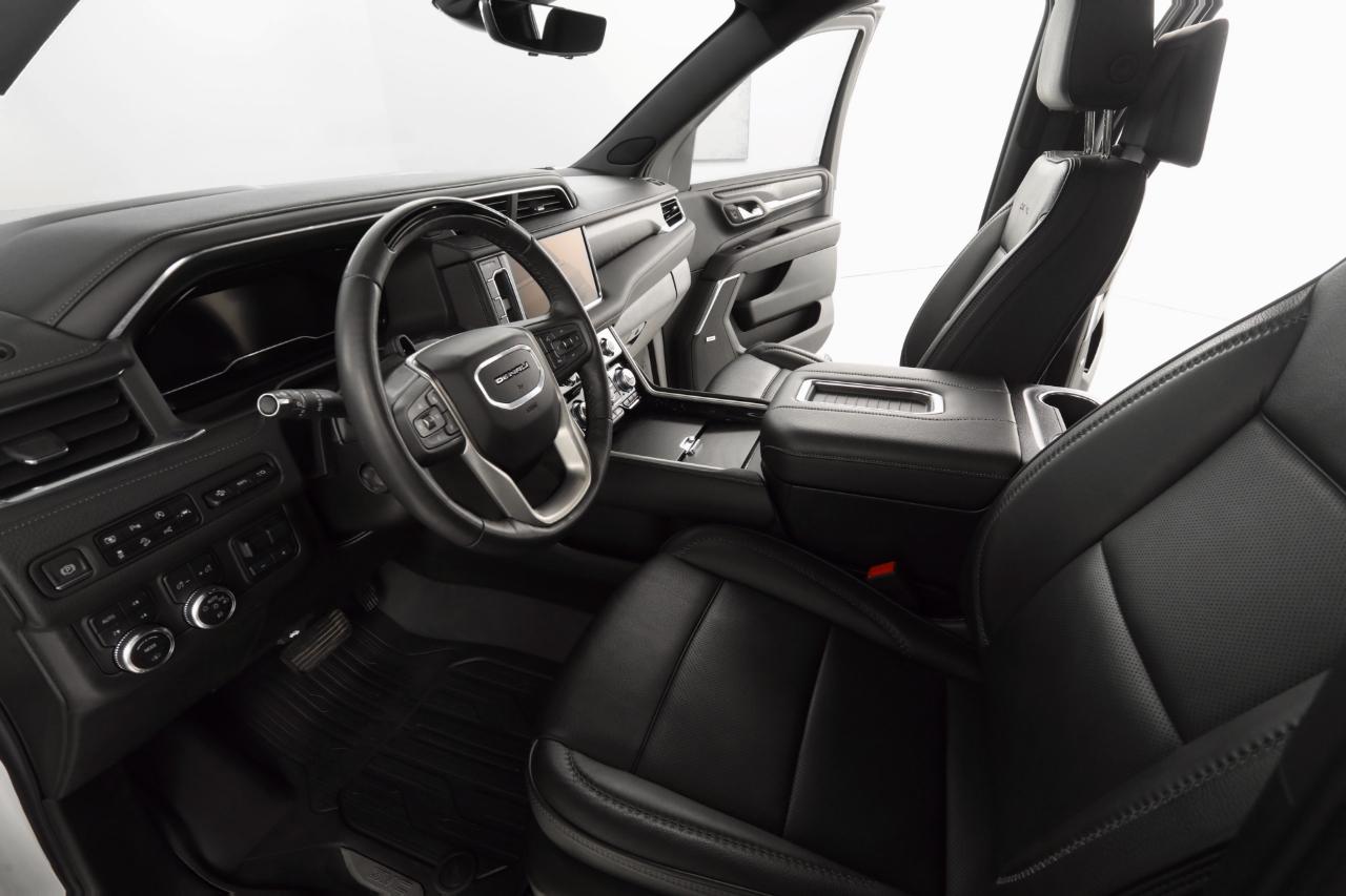 GMC Yukon XL Denali 4WD 2023